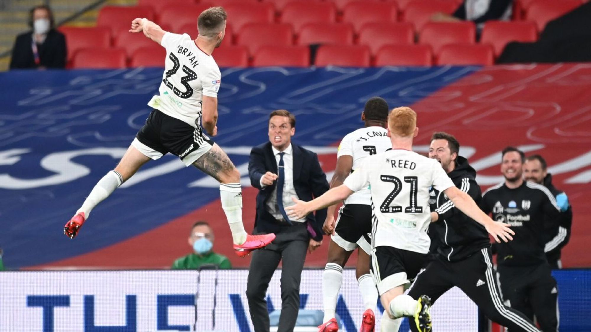 内腾出足够 内腾出足够